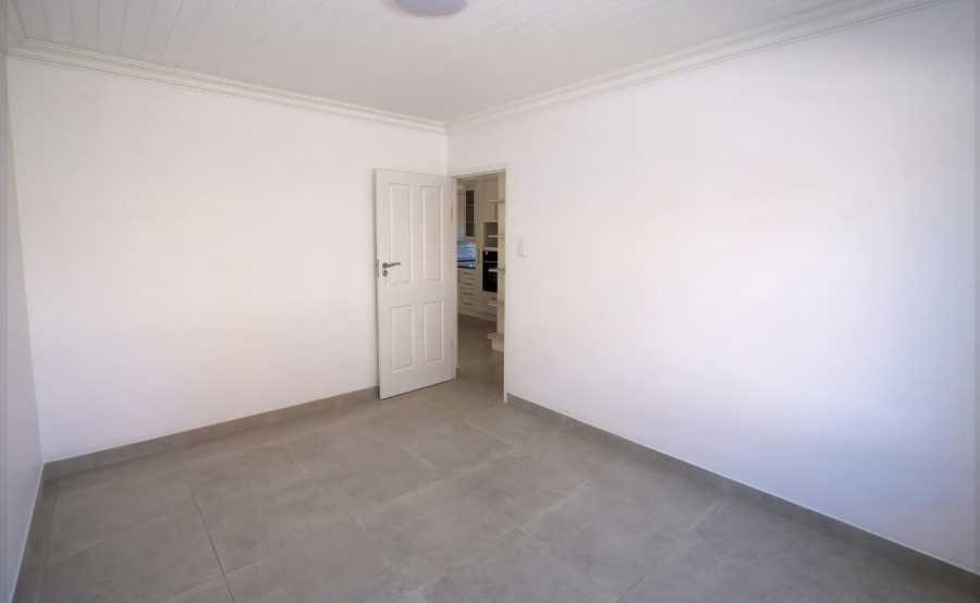 3 Bedroom Property for Sale in Stilbaai Wes Western Cape